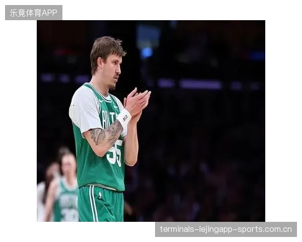 NBA凯尔特人侧翼协同极其流畅,在场优势不断扩大